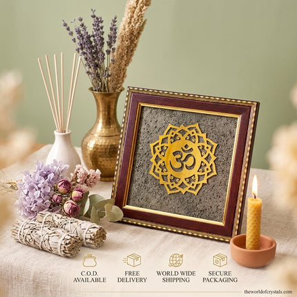 Service overview for the OM Pyrite wealth frame featuring icons for Cash on Delivery, Free Delivery, and Worldwide Shipping.